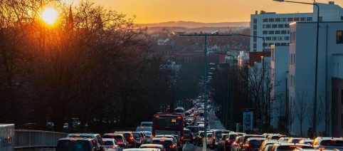 Malta contro il traffico: 25mila euro ai giovani che rinunciano alla patente