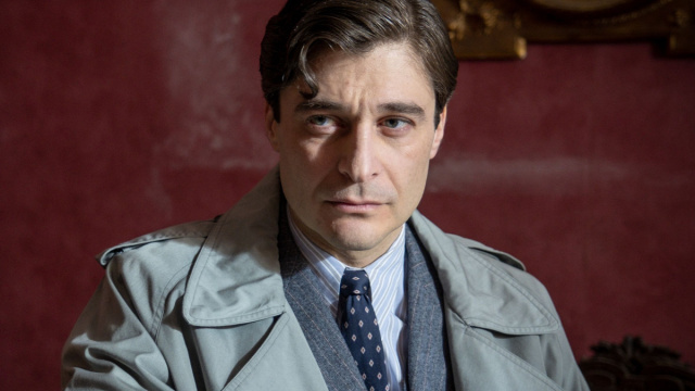 Lino Guanciale: &laquo;Finalmente il commissario Ricciardi abbraccia la ... &copy; Creative Commons