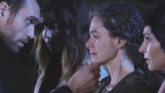 Cem, Ceyda, Bahar e Bersan in La forza di una donna – © Mediaset.