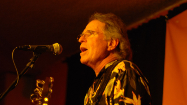 Country Joe McDonald - Wikipedia &copy; Creative Commons