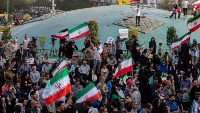 Manifestazione di sostegno a Khemenei