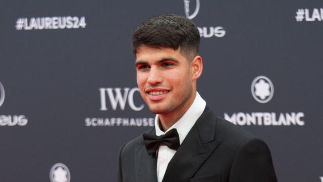 File:25th Laureus World Sports Awards - Red Carpet - Carlos ... &copy; Creative Commons