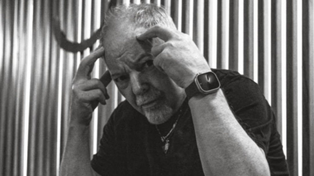 Vasco Rossi: &ldquo;Aprite qualche libro in pi&ugrave;, meno social. Sarete ... &copy; Creative Commons