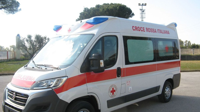 Ambulanza della Croce Rossa Italiana - &copy; Wikipedia Commons