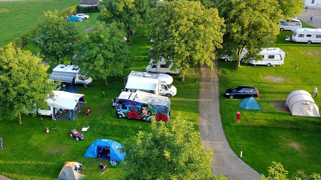 Camping de Cauberg, Valkenburg, Limburgo  Pitchup.com &copy; Creative Commons