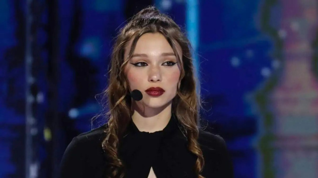 Sarah Toscano - screenshot &copy; Canale 5.