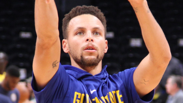 Stephen Curry - Wikipedia &copy; Creative Commons