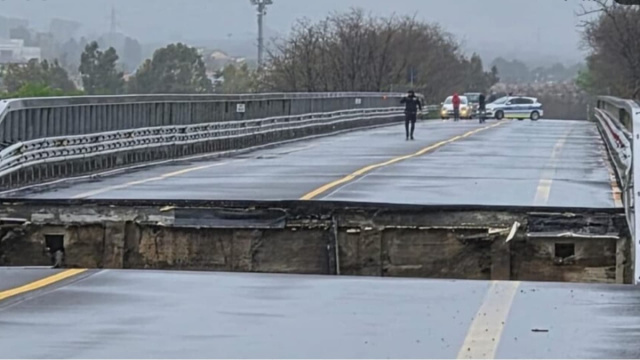 Maltempo, crolla il ponte sul fiume Trigno &copy; Creative Commons