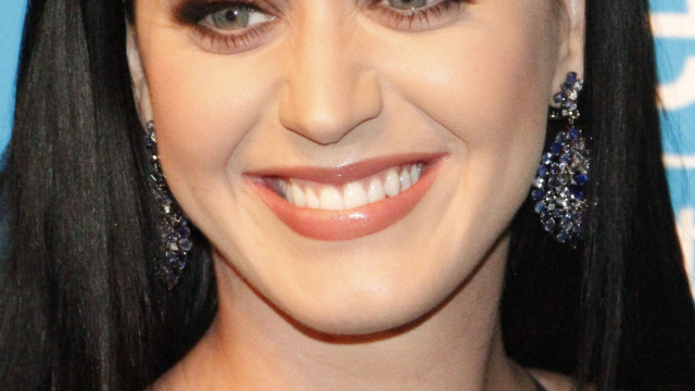 File:Katy Perry UNICEF 2012.jpg - Wikipedia &copy; Creative Commons