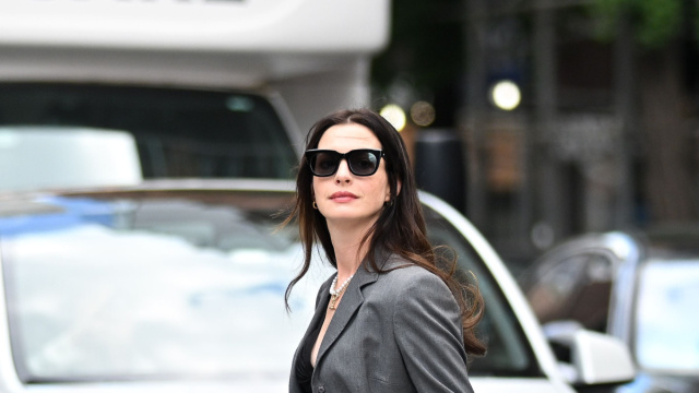 Look da ufficio easy chic: Anne Hathaway ne Il diavolo veste Prada ... &copy; Creative Commons