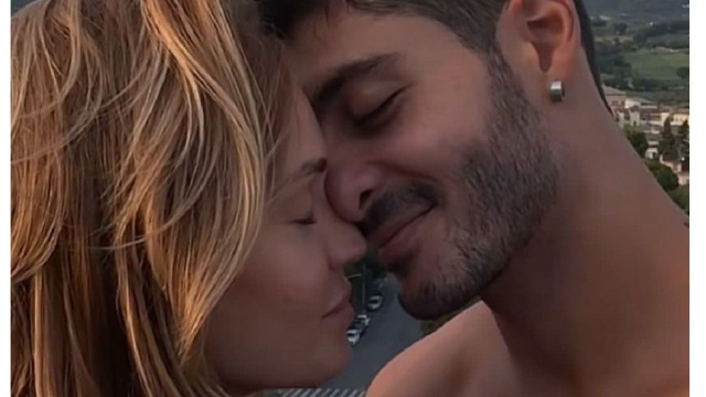 Helena Prestes e Javier Martinez &copy; Instagram.