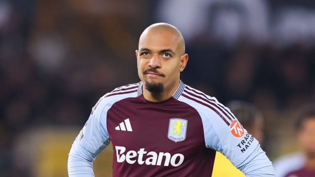 Donyell Malen sembra Matt di Wii Sports : r/avfc &copy; Creative Commons