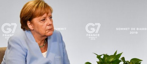 Trump: 'Ottimo' il bilaterale con il re, persona 'fantastica'