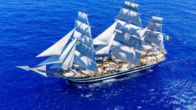TOUR MONDIALE NAVE VESPUCCI: TAPPA AD ALESSANDRIA D'EGITTO ... &copy; Creative Commons