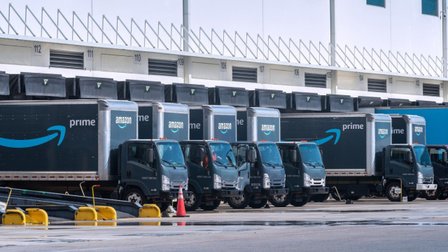 Amazon is hitting sellers with a fuel and logistics surcharge &copy; Creative Commons