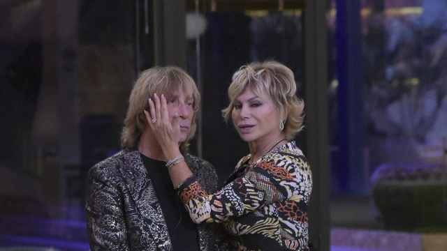 Carmen Russo: "Enzo Paolo pensava non lo volessi pi&ugrave;. Con Stefano ... &copy; Creative Commons