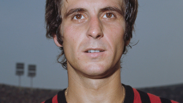 File:Gianni Rivera - AC Milan (San Siro, January 1971).jpg - Wikipedia &copy; Creative Commons