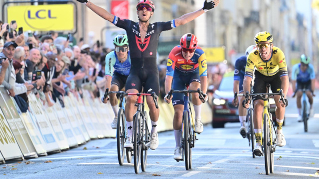 Matteo Trentin torna al successo nella 'sua' Parigi-Tours ... &copy; Creative Commons