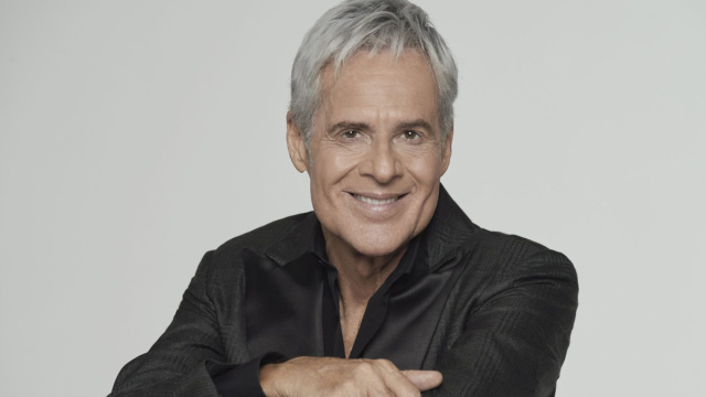 CLAUDIO BAGLIONI - PIANO DI VOLO - Teatro Sociale di Como &copy; Creative Commons