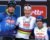 Il podio del Giro delle Fiandre - &copy; Screenshot Eurosport