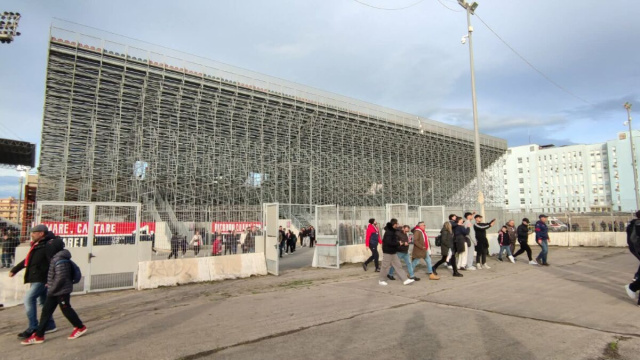 Lo Stadio Comunale "Ezio Scida" di Crotone - &copy; Francesco Trabassi