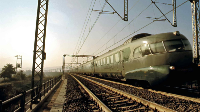 Linea Ferroviaria Direttissima Roma-Firenze  Webuild Group &copy; Creative Commons