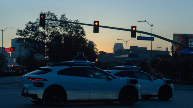Waymo recalls 3,800 robotaxis over risk of entering flooded roads ... &copy; Creative Commons