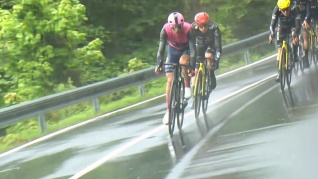 Giulio Ciccone nella tappa di Potenza - &copy; Screenshot Eurosport