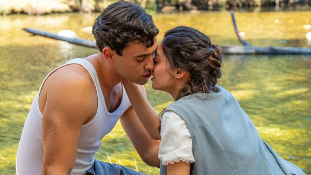 L'amore di Curro e Angela &copy; La Promessa