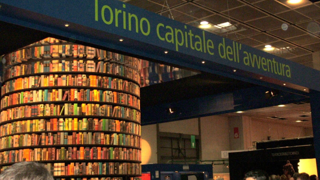 Salone internazionale del libro - Wikipedia &copy; Creative Commons
