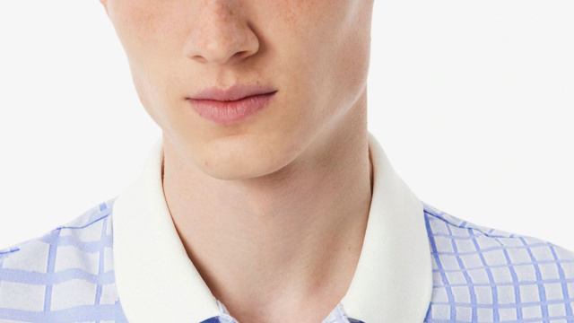 Lacoste X Daniil Medvedev Ultra-Dry Polo da Tennis Uomo - Blanc &copy; Creative Commons