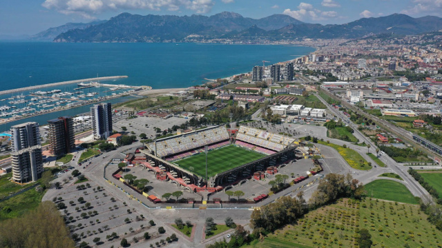 Stadio "Arechi" - U.S. Salernitana 1919 &copy; Creative Commons