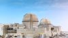 Drone colpisce generatore ad Abu Dhabi: incendio vicino a centrale nucleare