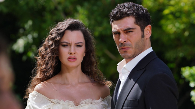 Racconto di una notte - Canfeza e Mahir &copy; Mediaset