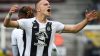 Stulic al 96': il Lecce batte il Sassuolo e vede la salvezza più vicina