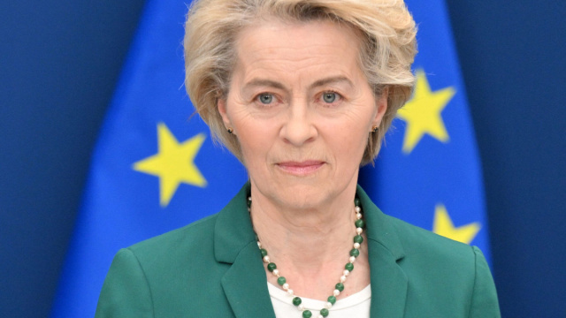 Gli eurodeputati alzano la voce sul piano di riarmo di von der ... &copy; Creative Commons