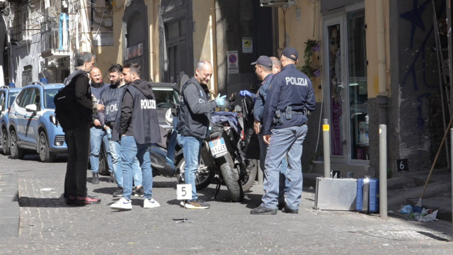 Napoli, blitz della Polizia nel "Cavone": 12 narcos in manette &copy; Creative Commons