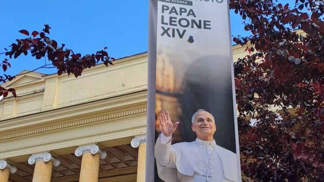 Acerra: Papa Leone arriva nel cuore della Terra avvelenata ... &copy; Creative Commons