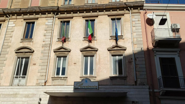 La Provincia di Crotone, ex sede lavorativa di Fabio Manica - &copy; Francesco Trabassi