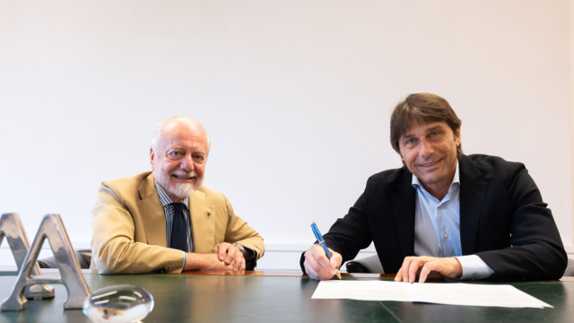 Serie A, Antonio Conte &egrave; il nuovo allenatore del Napoli &ndash; La Voce ... &copy; Creative Commons