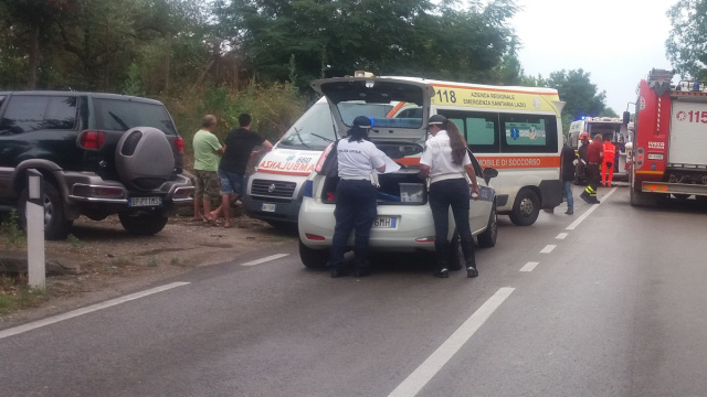 Aprilia, frontale in via genio civile: ferite tre persone ... &copy; Creative Commons