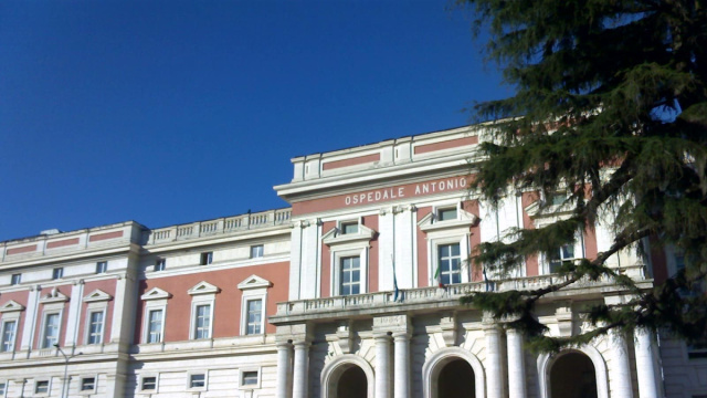 File:Ospedale Cardarelli (Naples).jpg - Wikipedia &copy; Creative Commons
