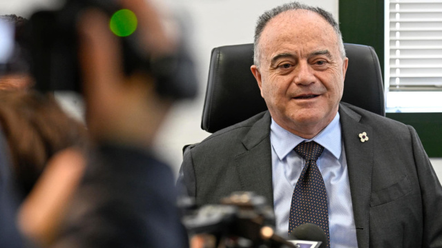 Napoli, poliziotti vendevano dati su imprenditori e vip Sky TG24 &copy; Creative Commons