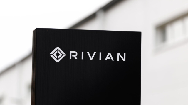 NHTSA opens probe into 115,000 Rivian R1T and R1S vehicles &copy; Creative Commons