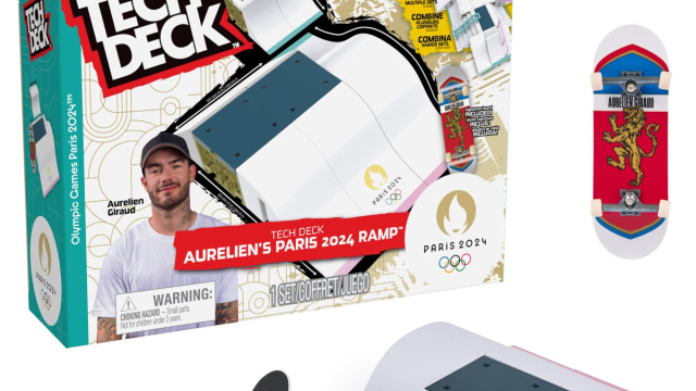 Tech Deck - Finger Skate - Park X-Connect Aur&eacute;lien Giraud ... &copy; Creative Commons