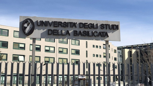 Unibas: accreditamento Mur e Anvur, giudizio positivo Il ... &copy; Creative Commons