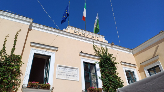Nominato il nuovo responsabile dell'ufficio anagrafe del Comune di ... &copy; Creative Commons