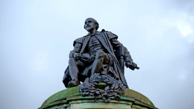 variousphotography-william-shakespeare-Pixabay