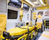 Ambulanza durante un soccorso - &copy; Wikipedia Commons