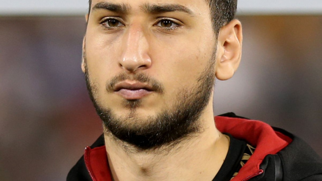 File:Gianluigi Donnarumma (31895135436) (cropped).jpg - Wikipedia &copy; Creative Commons